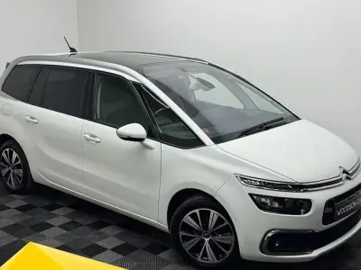 Used Citroën C4 SpaceTourer Flair 120 HP (88 kW) 2017 White MPV