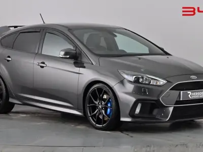 Używany Ford Focus RS 350 KM (257 kW) 2017 Szary Hatchback
