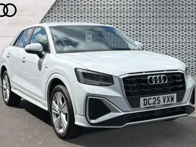 Used Audi Q2 S-Line 150 HP (110 kW) 2025 White SUV
