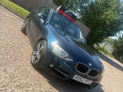 Używany BMW 118 Sport Line 2012 Niebieski Hatchback