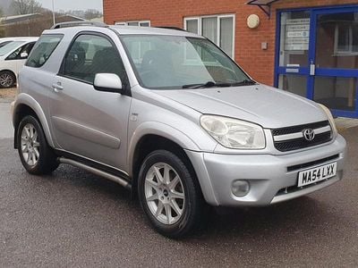 Silver Used 2004 Toyota RAV4 Estate | £2,995 (Fair price)