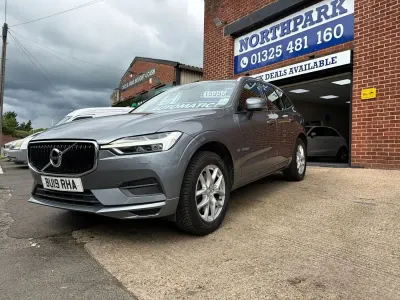 Used Volvo XC60 Momentum 190 HP (139 kW) 2019 Grey SUV