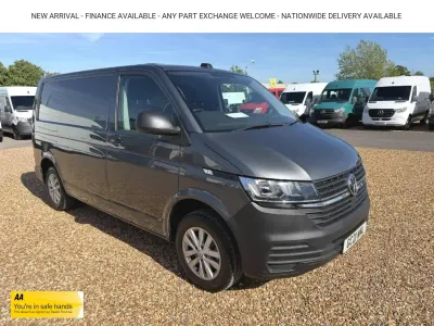 Begagnad VW Transporter Startline 2021 Grå Van