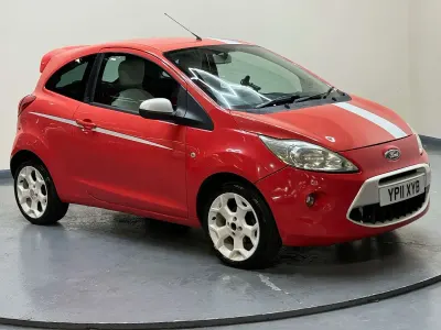 Used Ford Ka 69 HP (50 kW) 2011 Red Hatchback