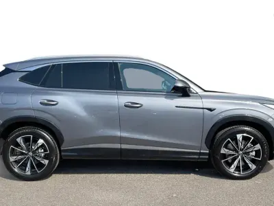 New MG HS 2026 Grey SUV