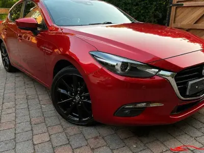 Used Mazda 3 Inclusive 120 HP (88 kW) 2016 Red Hatchback
