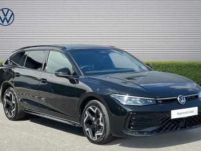 Used VW Passat 272 HP (200 kW) 2025 Estate