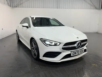 Usado Mercedes CLA180 AMG line 136 HP (100 kW) 2021 Branco Sedan