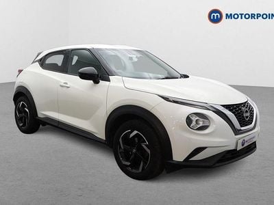 White Used 2022 Nissan Juke N-Connecta SUV | £13,799 (Fair price)
