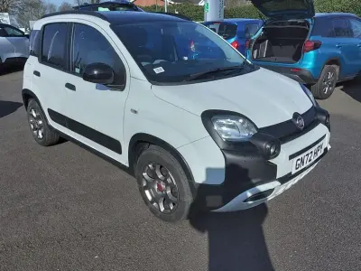 Used Fiat Panda Cross Cross 70 HP (51 kW) 2022 White/black Hatchback