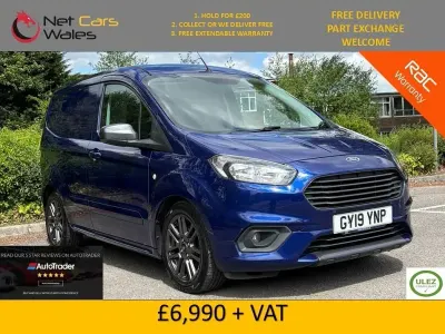 Begagnad Ford Transit Sport 2019 Blå Van