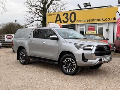Used Toyota HiLux 150 HP (110 kW) 2023 Silver Pickup
