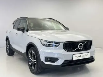Used Volvo XC40 R-Design 161 HP (118 kW) 2020 SUV
