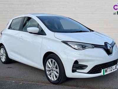 Used Renault Zoe Version S 100 kW (136 HP) 2022 White Hatchback
