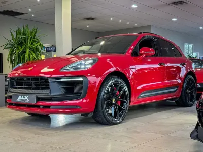 Used Porsche Macan 2022 Red SUV