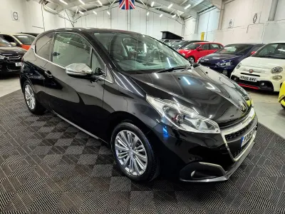 Used Peugeot 208 Allure 2016 Black Hatchback