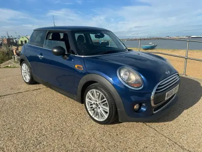 Used Mini One D Hatch 95 HP (69 kW) 2015 Blue Hatchback