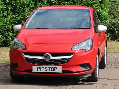 Used Vauxhall Corsa 70 HP (51 kW) 2015 Flame red Hatchback