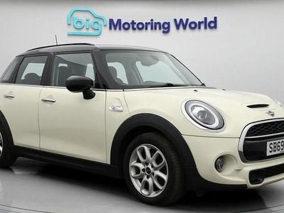 Used 2019 Mini Cooper S Classic Hatchback | £10,500 (Fair price)