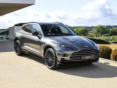 Used Aston Martin DB11 599 HP (440 kW) 2017 Silver Coupe