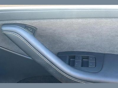 Usado Tesla Model Y Performance 392 kW (534 HP) 2023 Azul SUV