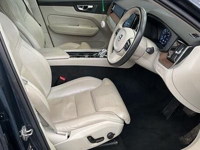 Used Volvo XC60 Inscription 2019 Blue SUV