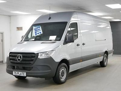 New Mercedes Sprinter 150 HP (110 kW) 2025 Silver Van