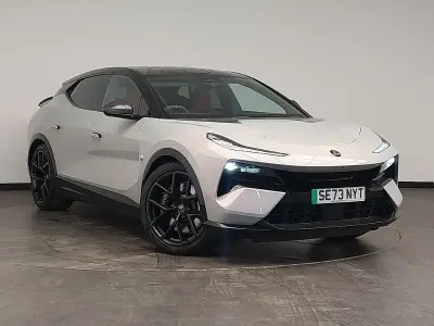 Usado Lotus Eletre 675 kW (918 HP) 2023 Cinzento SUV