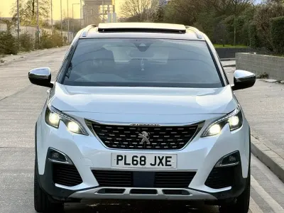 Used Peugeot 5008 GTi 2019 White SUV
