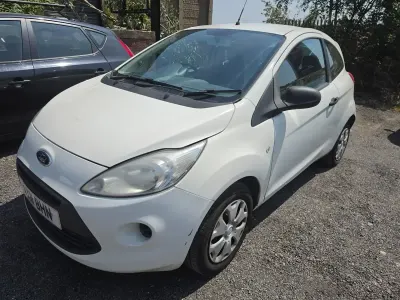 Used Ford Ka Studio 69 HP (50 kW) 2011 White Hatchback