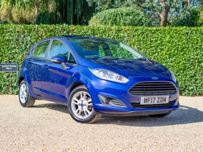 Used Ford Fiesta Zetec 2017 Blue Hatchback