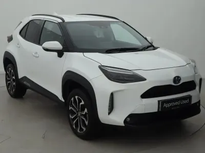 Used Toyota Yaris Cross Design 113 HP (83 kW) 2024 White SUV