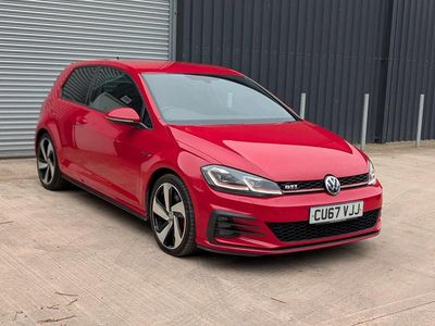Used VW Golf VII GTI 230 HP (169 kW) 2017 Red Hatchback