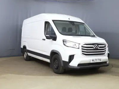 Usado Maxus V90 163 HP (119 kW) 2021 Branco Van