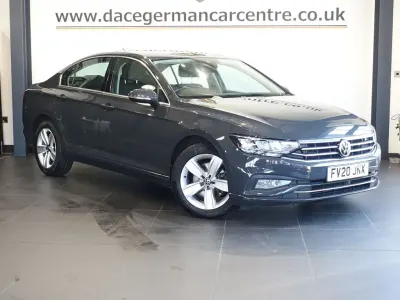 Used VW Passat SE 150 HP (110 kW) 2020 Grey Sedan