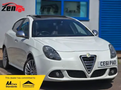 Used Alfa Romeo Giulietta Veloce 2011 White Hatchback