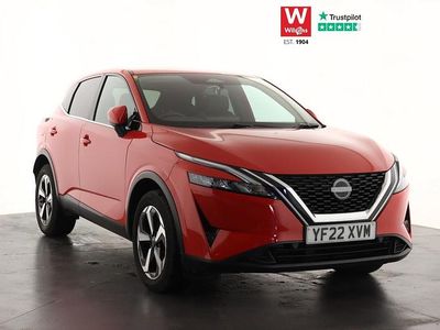 Red Used 2022 Nissan Qashqai N-Connecta SUV | £17,898 (Fair price)