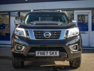 Begagnad Nissan Navara S 190 HK (139 kW) 2017 Svart Pickup