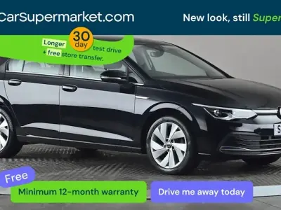 Begagnad VW Golf VIII Style 150 HK (110 kW) 2023 Halvkombi