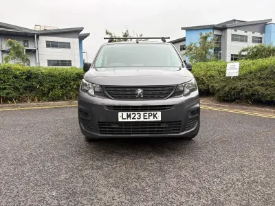 Used Peugeot Partner Premium 102 HP (75 kW) 2023 Grey MPV