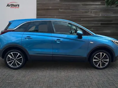 Usado Vauxhall Crossland X Elite 130 CV (95 kW) 2020 Azul SUV