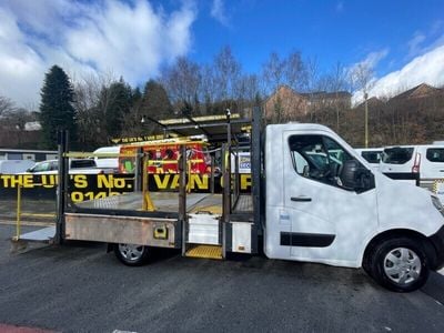 Nissan NV400