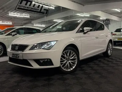 Used Seat Leon SE Dynamic 110 HP (80 kW) 2017 White Hatchback