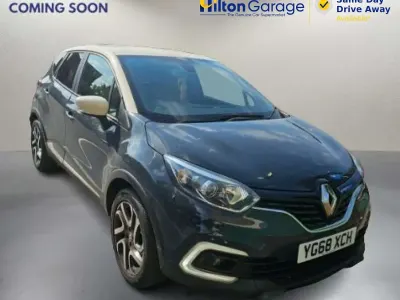 Used Renault Captur Iconic 2018 Blue and cream SUV