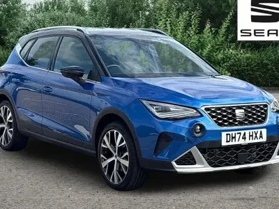 Używany Seat Arona Xperience Lux 116 KM (85 kW) 2025 Niebieski SUV