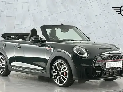Used Mini John Cooper Works 228 HP (167 kW) 2022 Green Hatchback