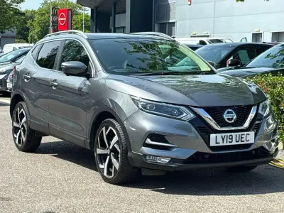 Used Nissan Qashqai Tekna 115 HP (84 kW) 2019 Grey SUV