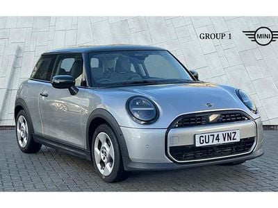 Used Mini Cooper Classic 156 HP (114 kW) 2024 Melting silver iii Hatchback
