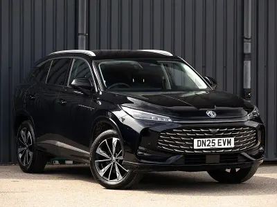 Used MG HS Trophy 169 HP (124 kW) 2025 Black SUV
