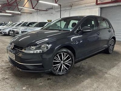 Used VW Golf VII SE 115 HP (84 kW) 2018 Grey Hatchback